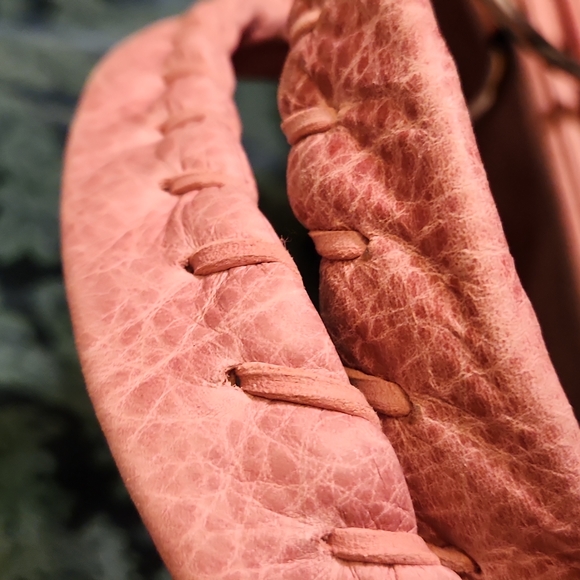 Large BULGA Dusty Rose Leather Satchel - Picture 11 of 11